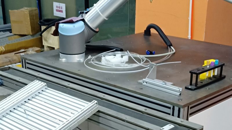 成都工业机器人厂家直销：揭秘工业机器人的选型逻辑